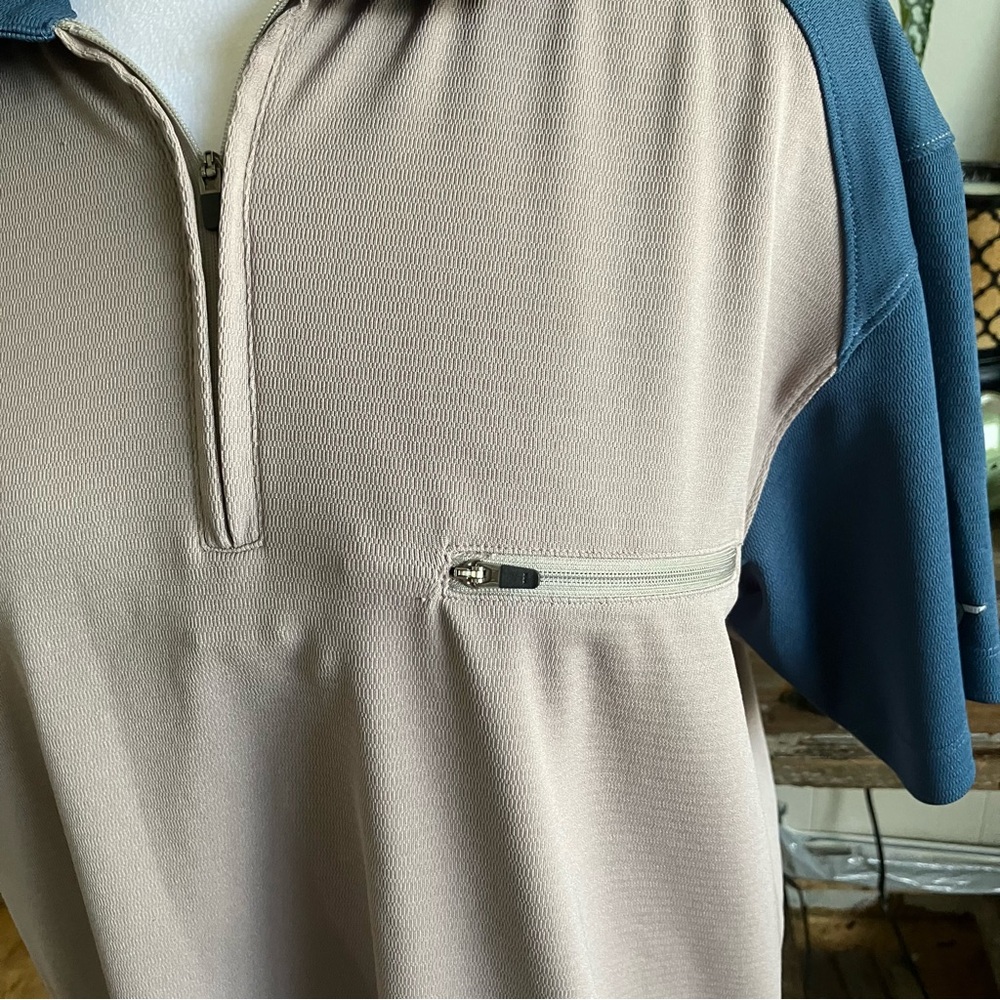 Columbia Sportswear Company Titanium Mens Short Sleeve Zip Shirt Size Large 036 - Picture 6 of 6